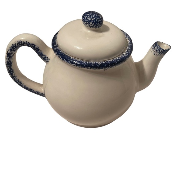 Vintage 1996 Young’s Teapot - Picture 3 of 5